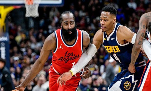 包含字母哥焦点对战，哈登与70激战FPX分钟，重返赛场胜负难料！气势如虹延续的词条